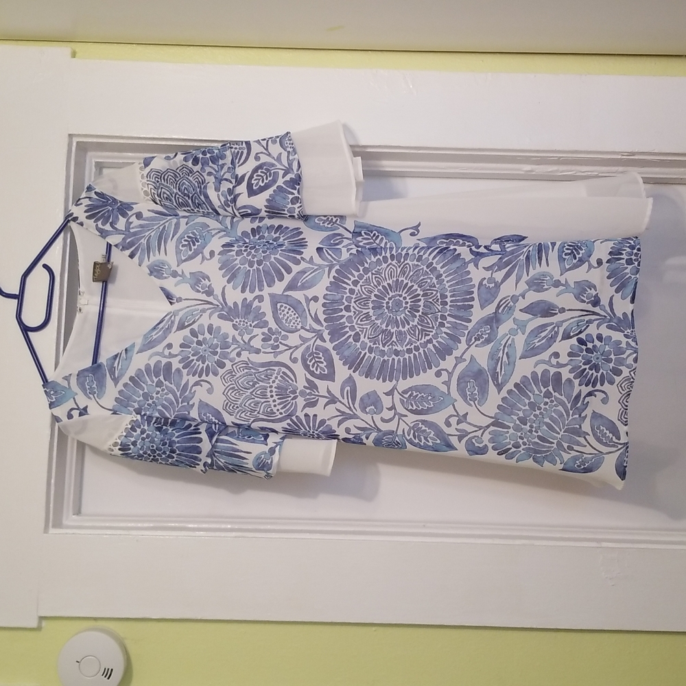 TAYLOR Light, lined Summer Dress Floral blue & White Ladies size 4